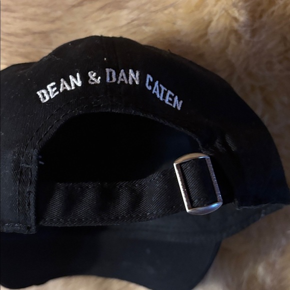 Dsquared2 Icon Logo Embroidered Baseball Cap - Picture 4 of 7